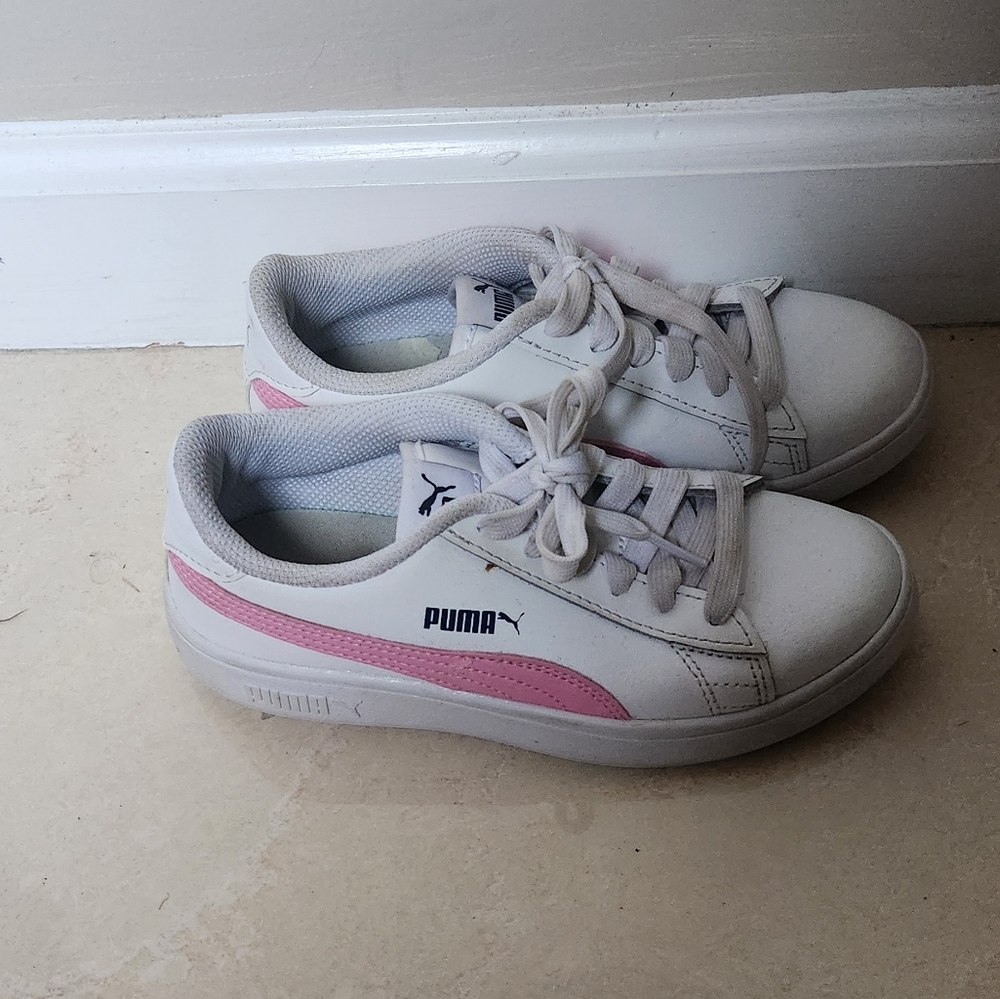 Puma sneakers